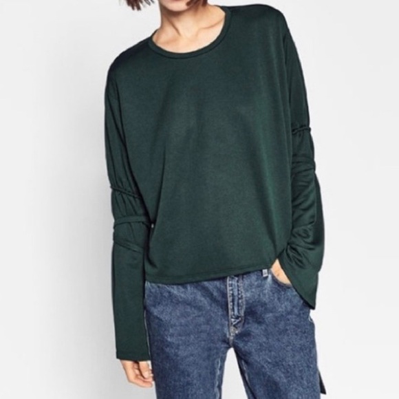 Zara evergreen bell sleeve top - Picture 4 of 4